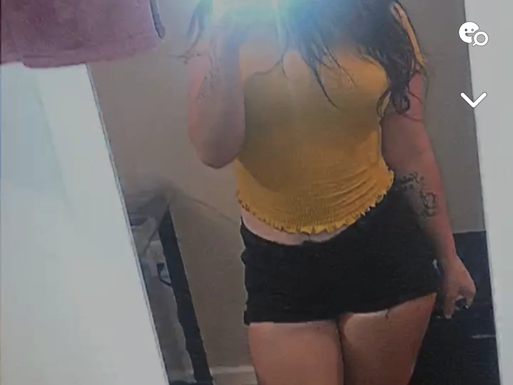 majesticgirl's Offline XXX Chat