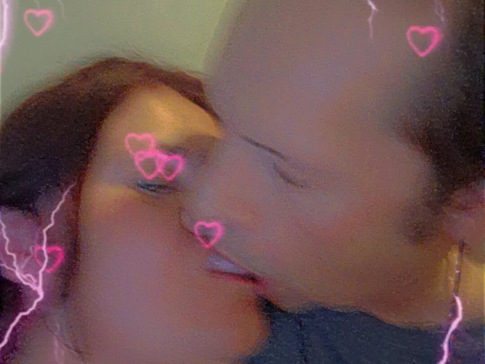 mcv131985's Offline XXX Chat