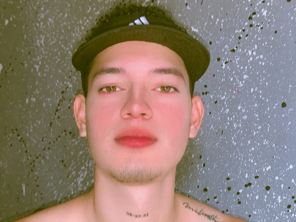 ห้องแชทออฟไลน์ของ Eloy6969