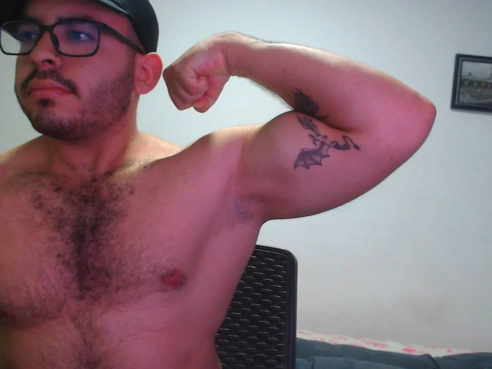 Ana_ThiagoxX: συνομιλία ΧΧΧ εκτός σύνδεσης