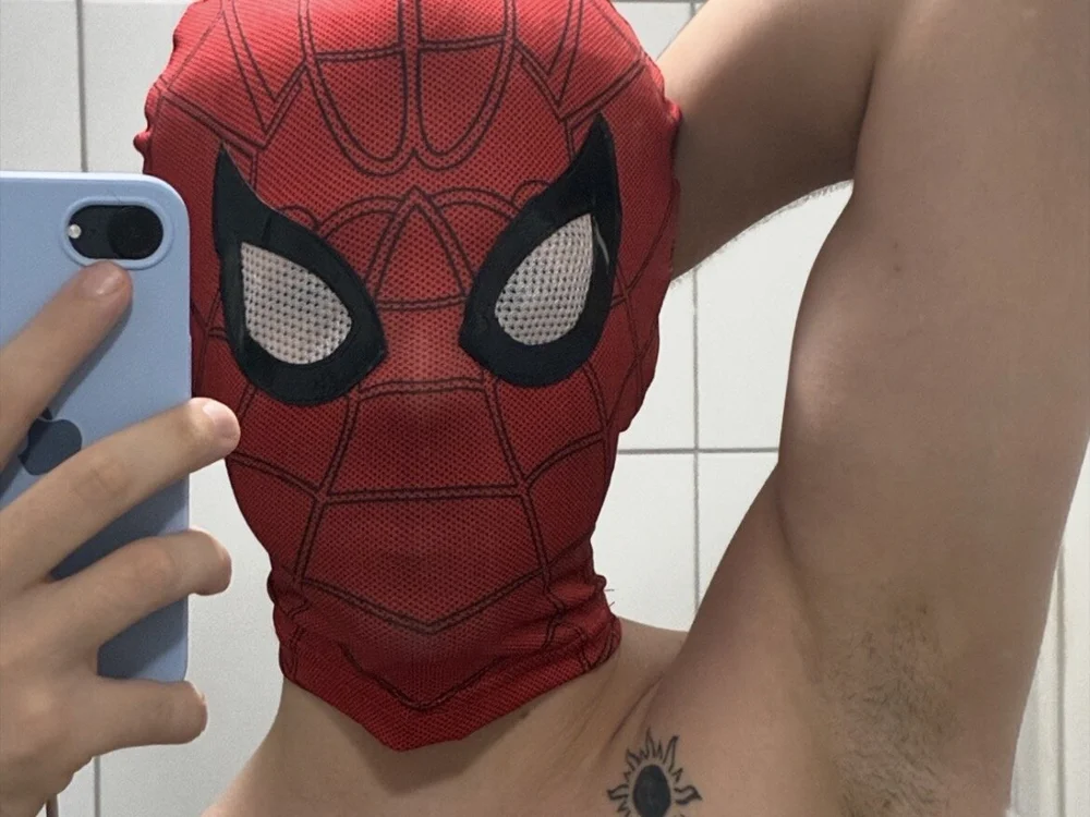 Chat +18 off-line de latino_homemaranha