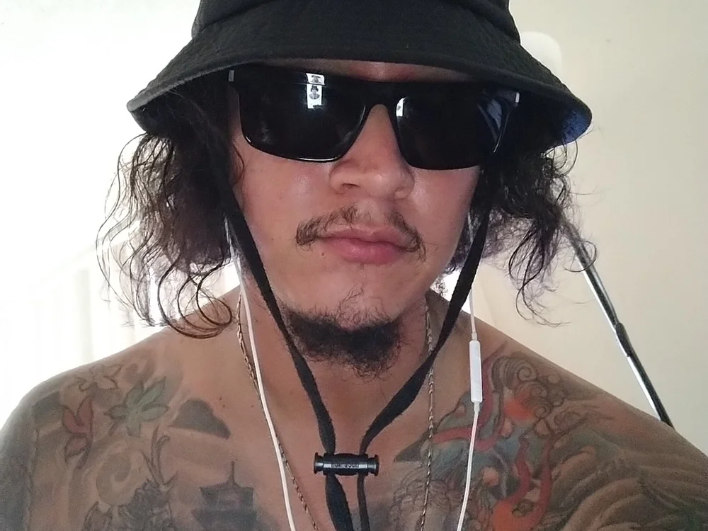 jwolf_one's Offline Chat Room