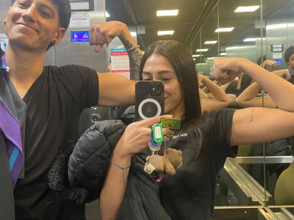 Offline XXX chat LolitaandLeo