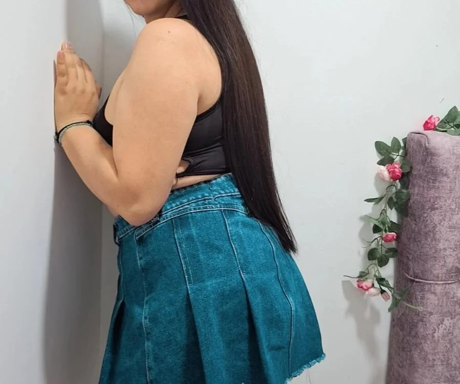 kate_rosse02's Offline XXX Chat