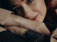 دردشة SmthWrong الجنسية المباشرة