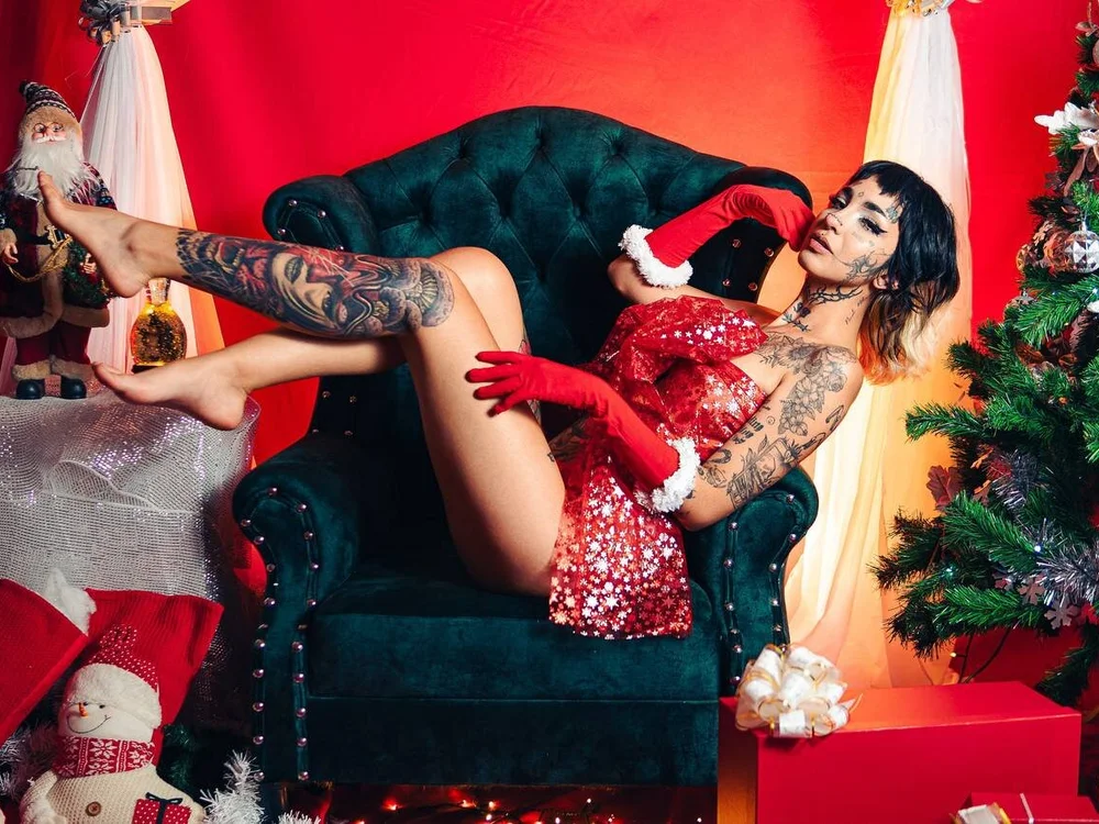 Darkdollyk's Offline XXX Chat