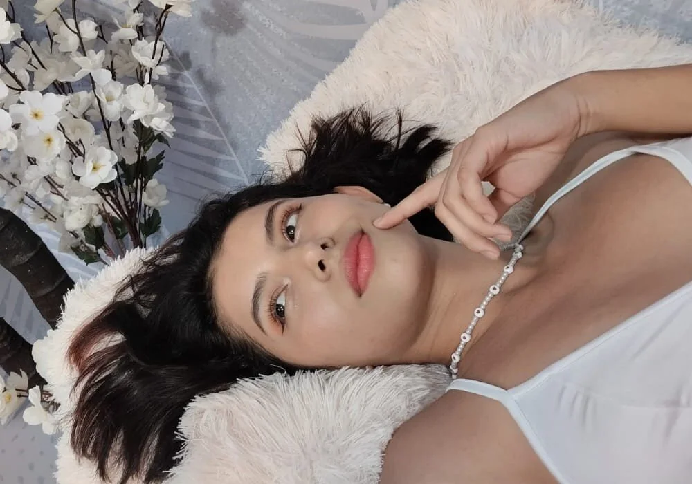gaby_cute18_'s Offline Chat Room