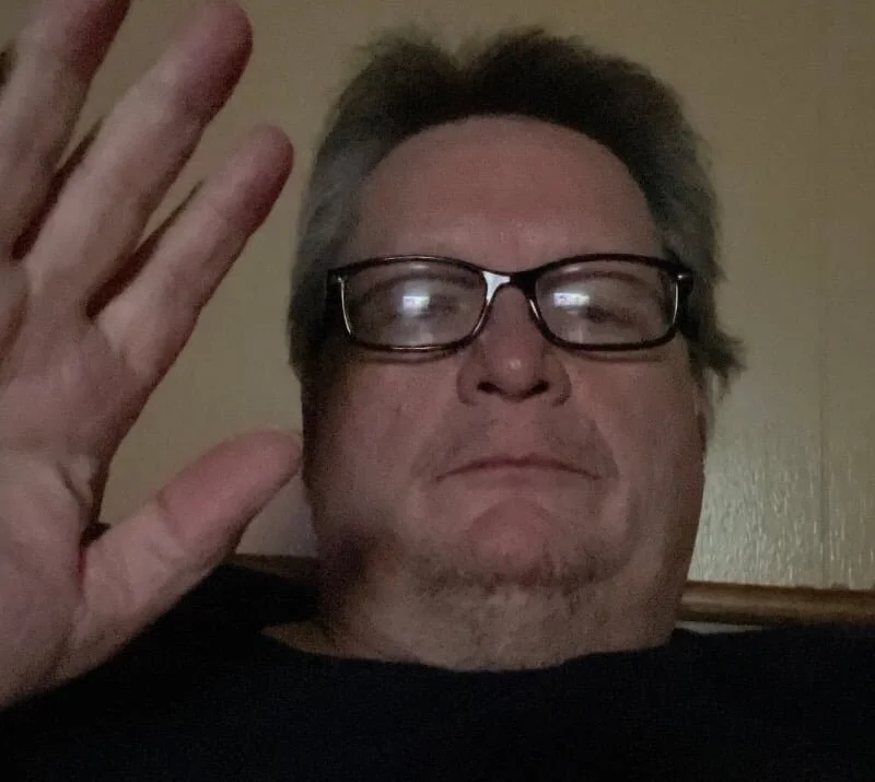 NE_1_4_69_'s Offline XXX Chat