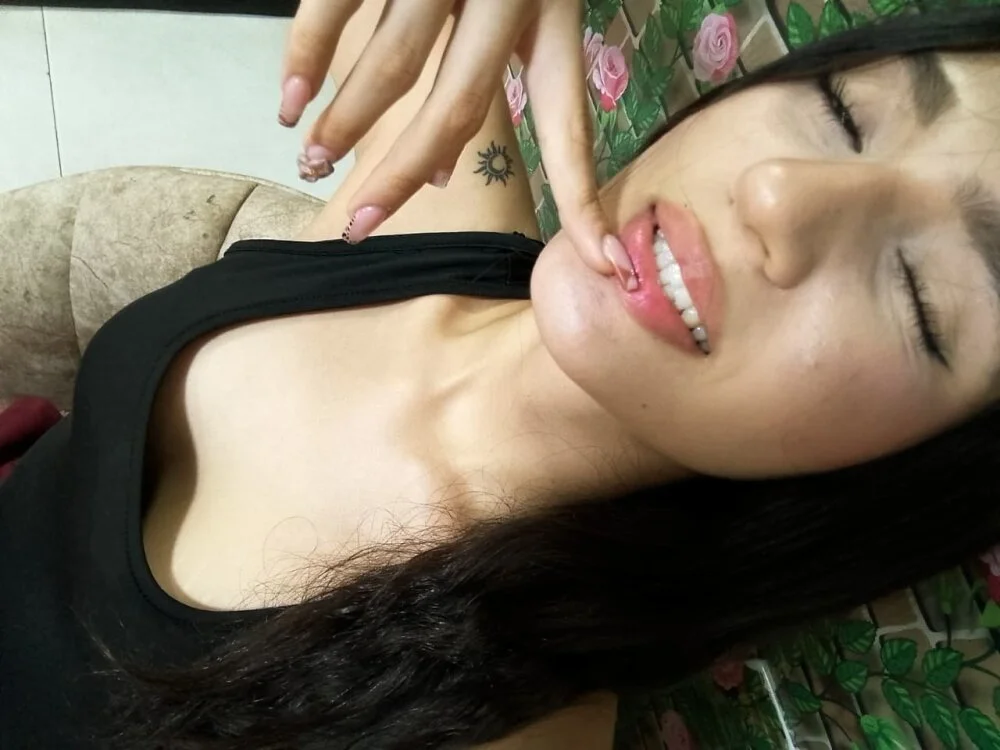 Czat XXX offline – iconic_stars