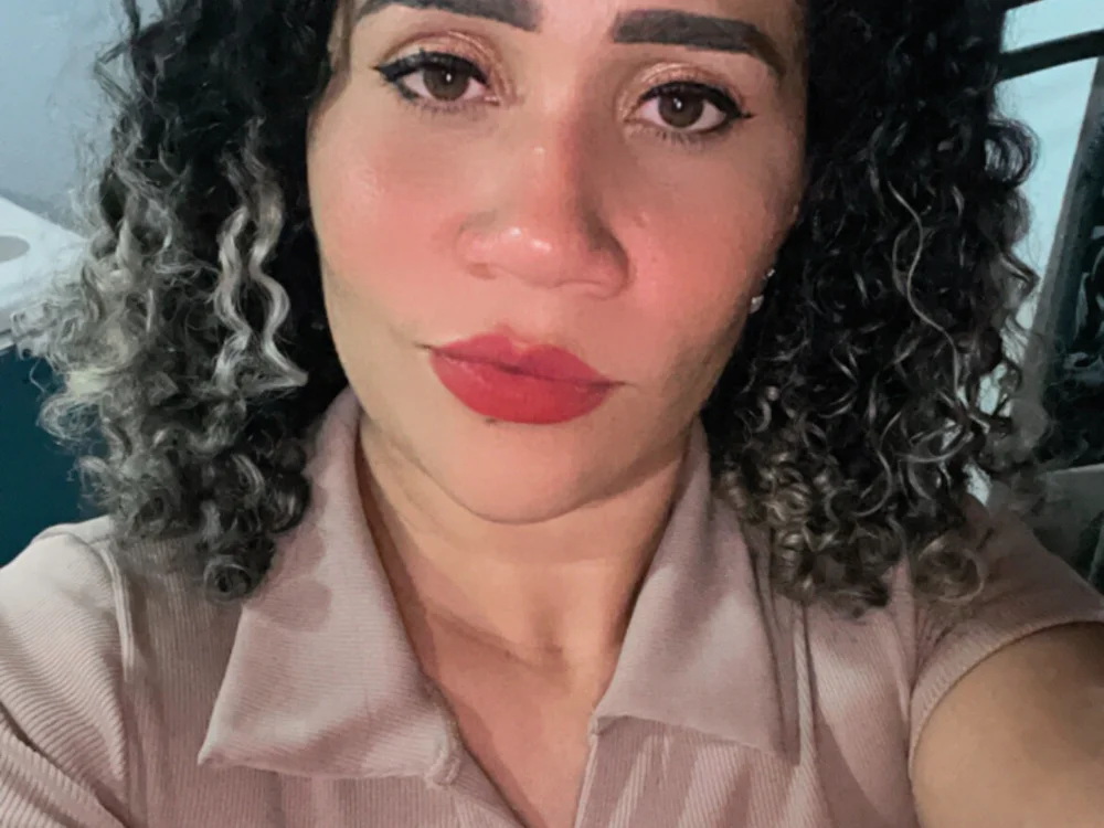 AmandaMend's Offline Chat Room