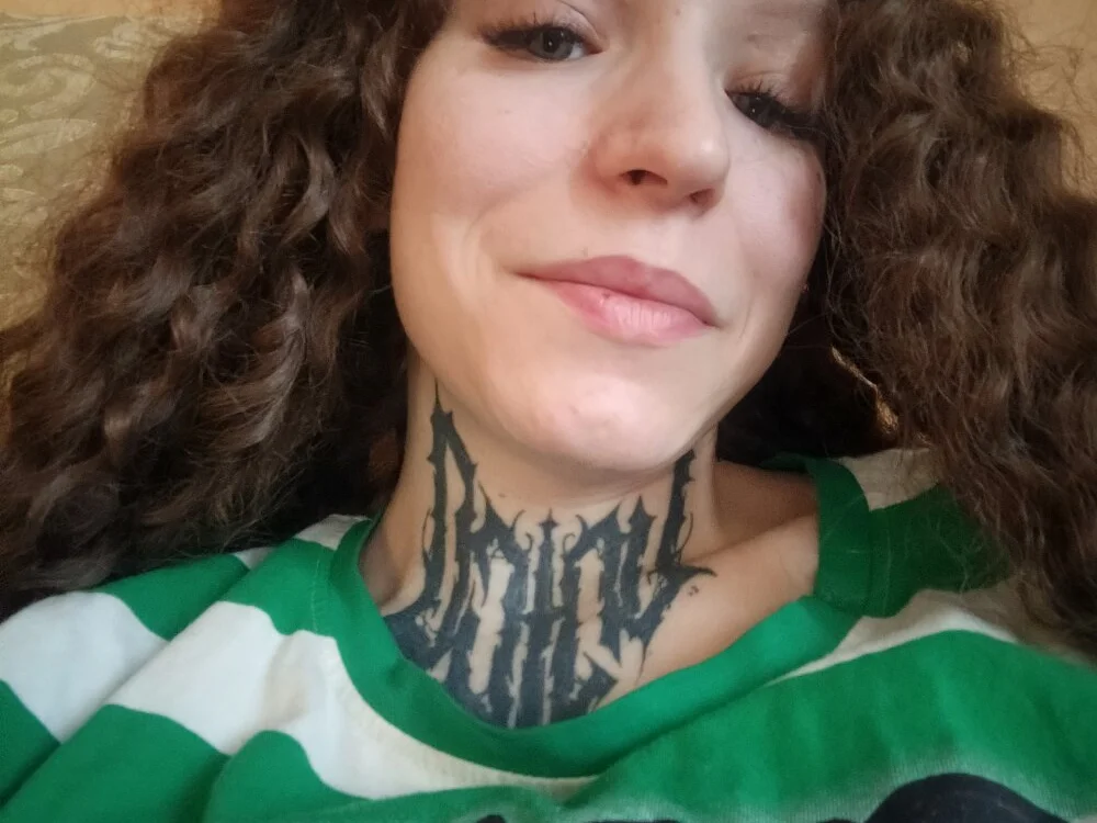 Czat XXX offline – alicealiceW