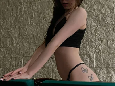 AnnaDancing - Girl 