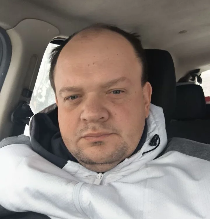 Dimka132 Offline XXX-chat