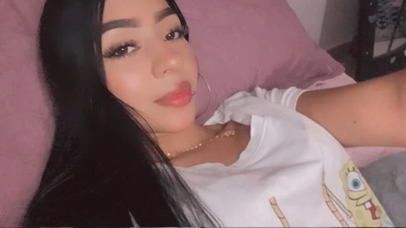 KhloeAdams 离线聊天室