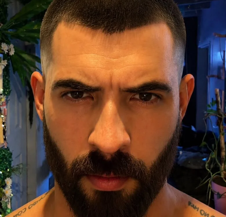 Harpergold's Offline XXX Chat