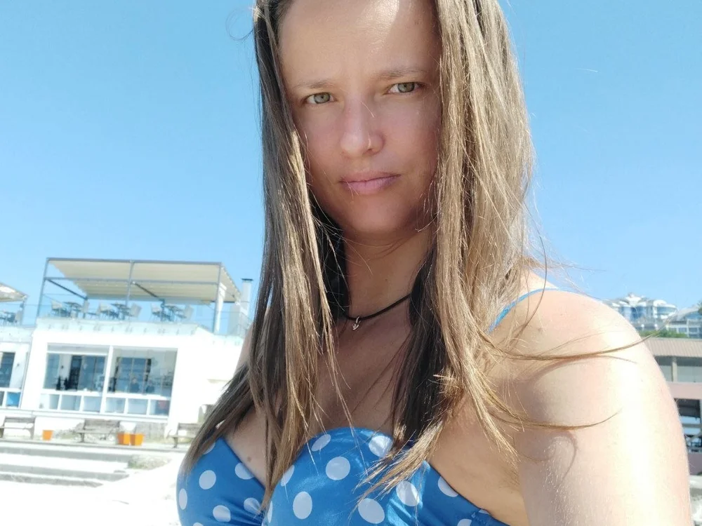 Offline chatovací místnost Onelia_queen