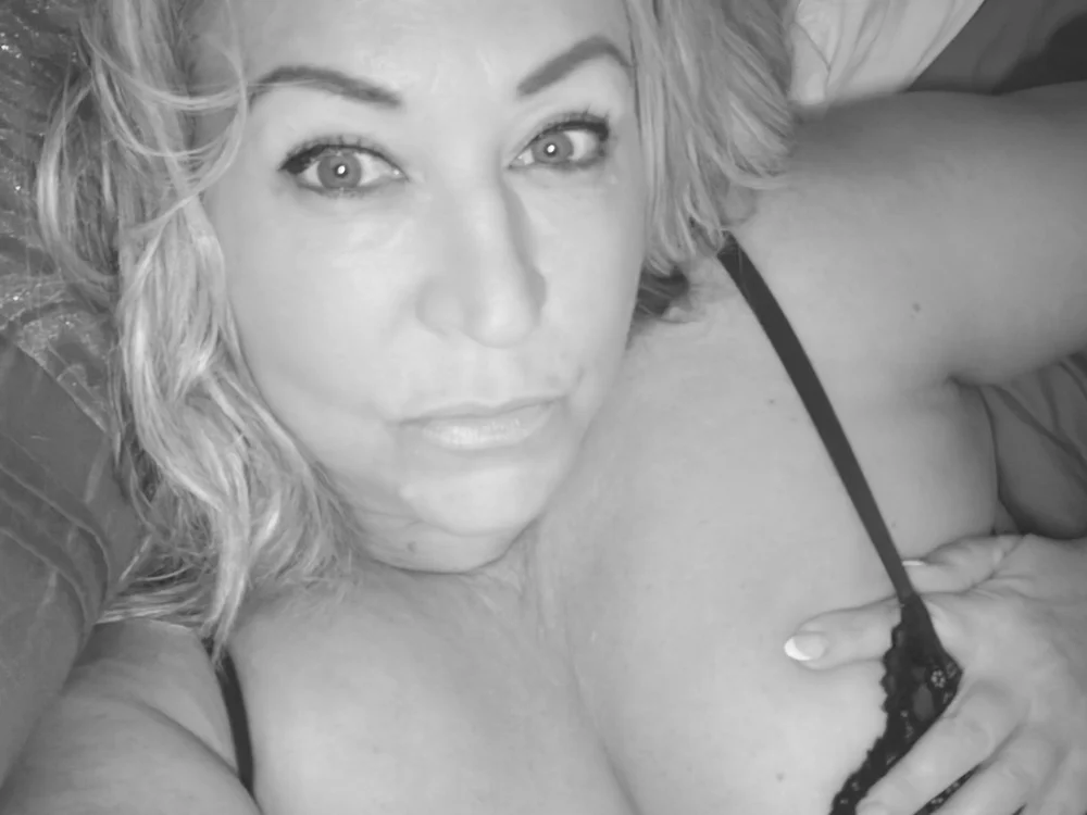 Janeyxxxx cover photo