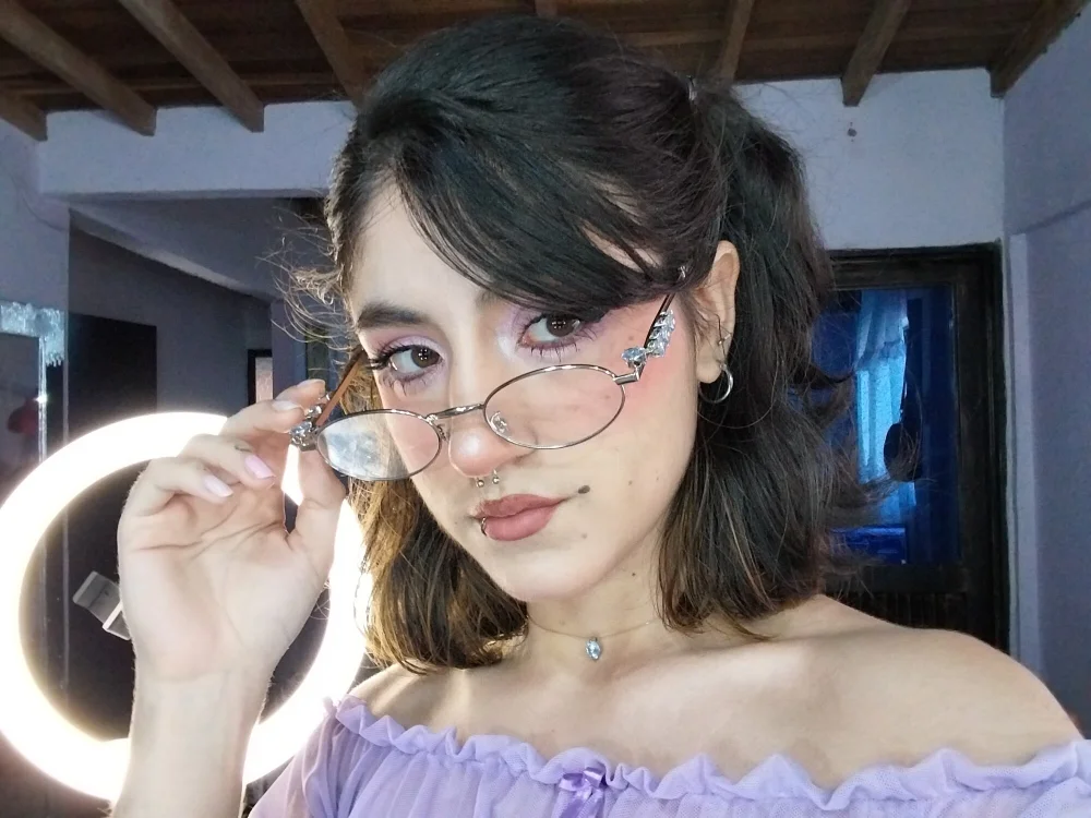 jolyne_sweet offline chatrum