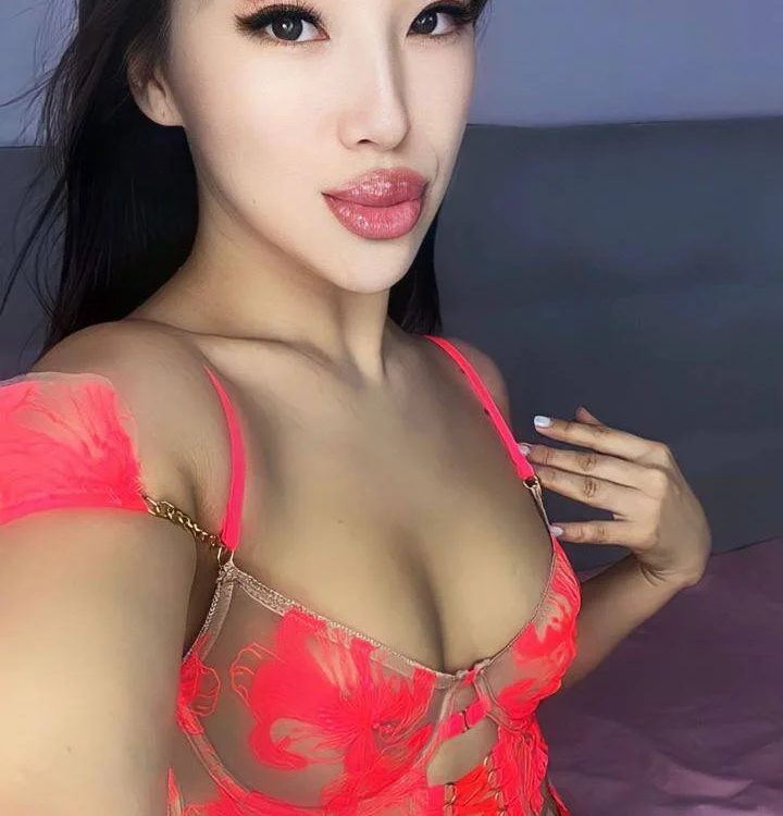 yumi_lim's Offline XXX Chat