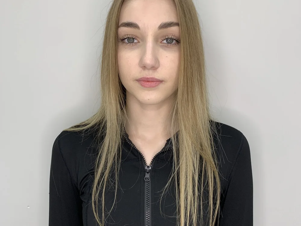 MonaBucker offline chatrum