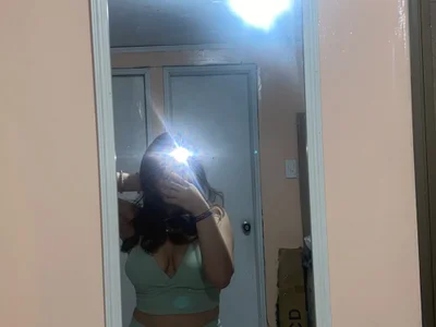 Vanessabermu666 Female Bigassdoggystyle Strip Webcam