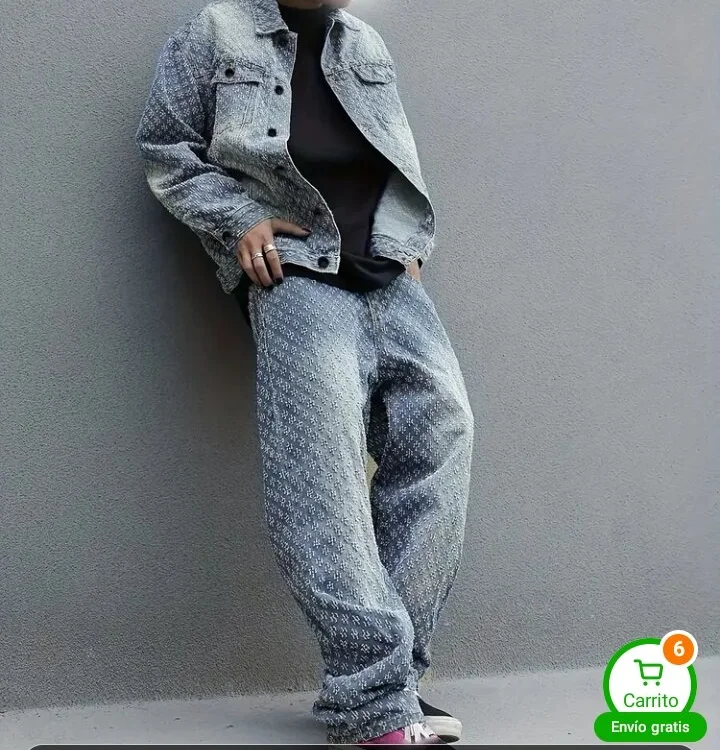 lalohot21's Offline XXX Chat