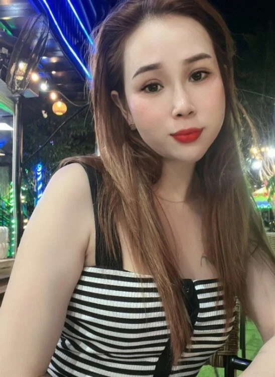 Nina_110's Offline XXX Chat