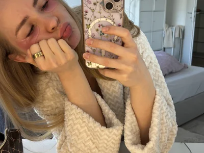 Sunny_Eve on StripChat