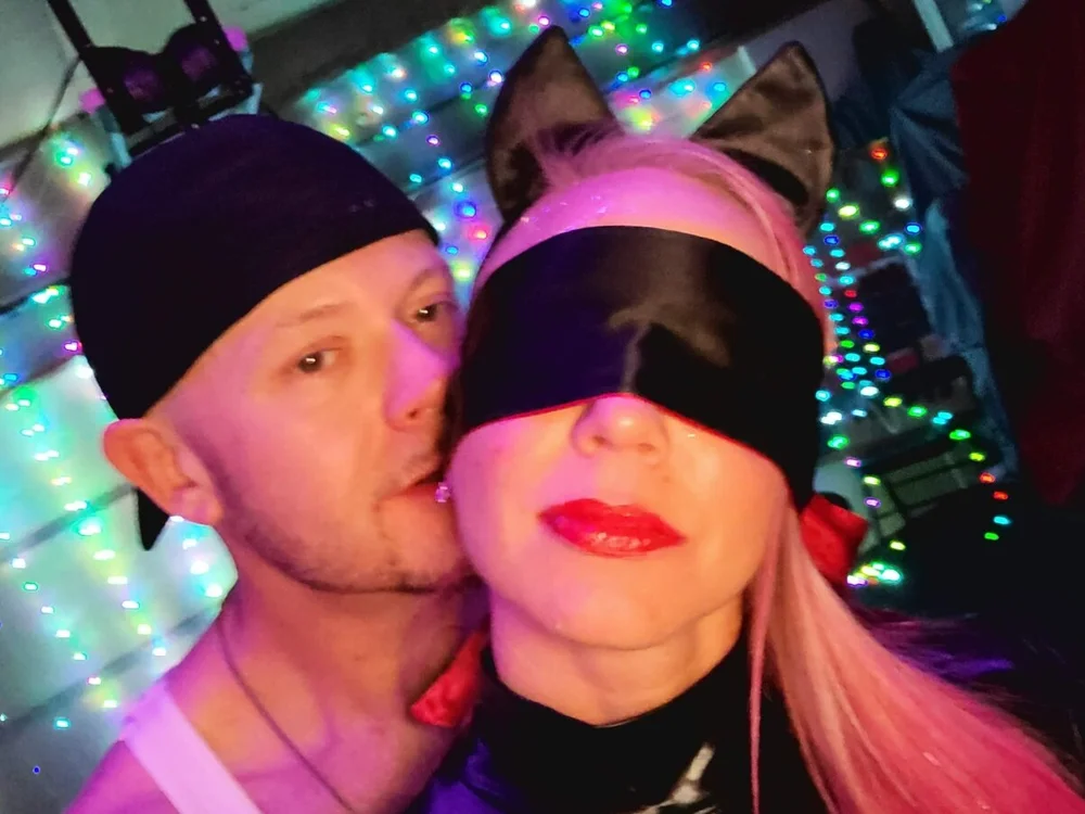 Colossus70-78's Offline XXX Chat