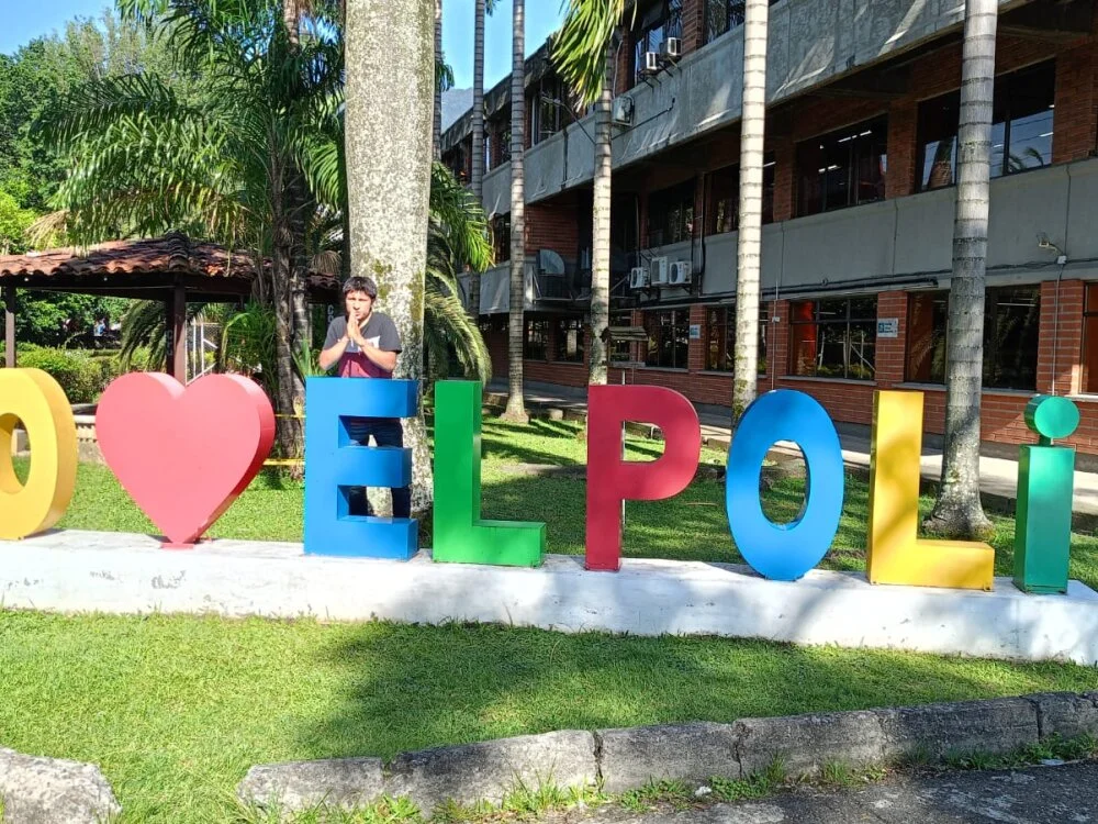 elrayo_ Chat XXX offline