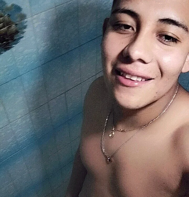 Tupapasiitooo – Offline XXX chat