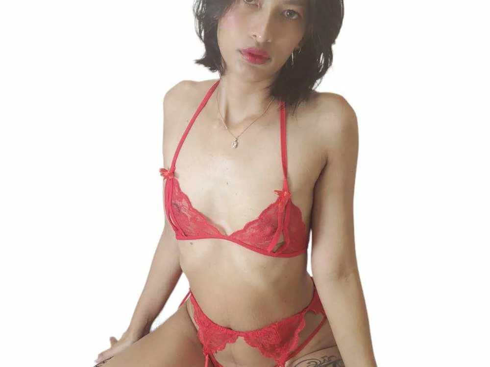 lena_hotsy's Offline XXX Chat