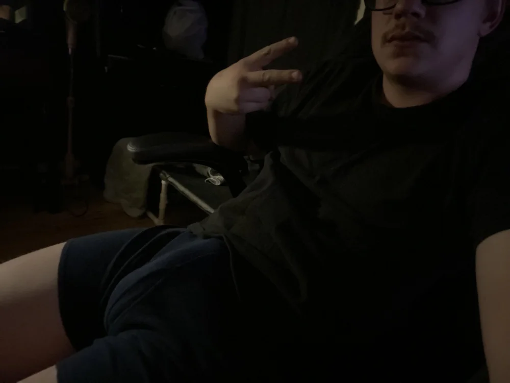 Crima120 Adlı Modelin Çevrimdışı XXX Sohbeti