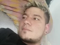 santiago_07's Offline XXX Chat