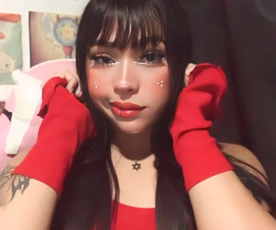 Of_michel03 離線 XXX 聊天