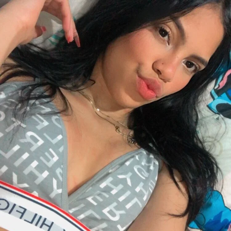 AshleyGauthier's Offline XXX Chat