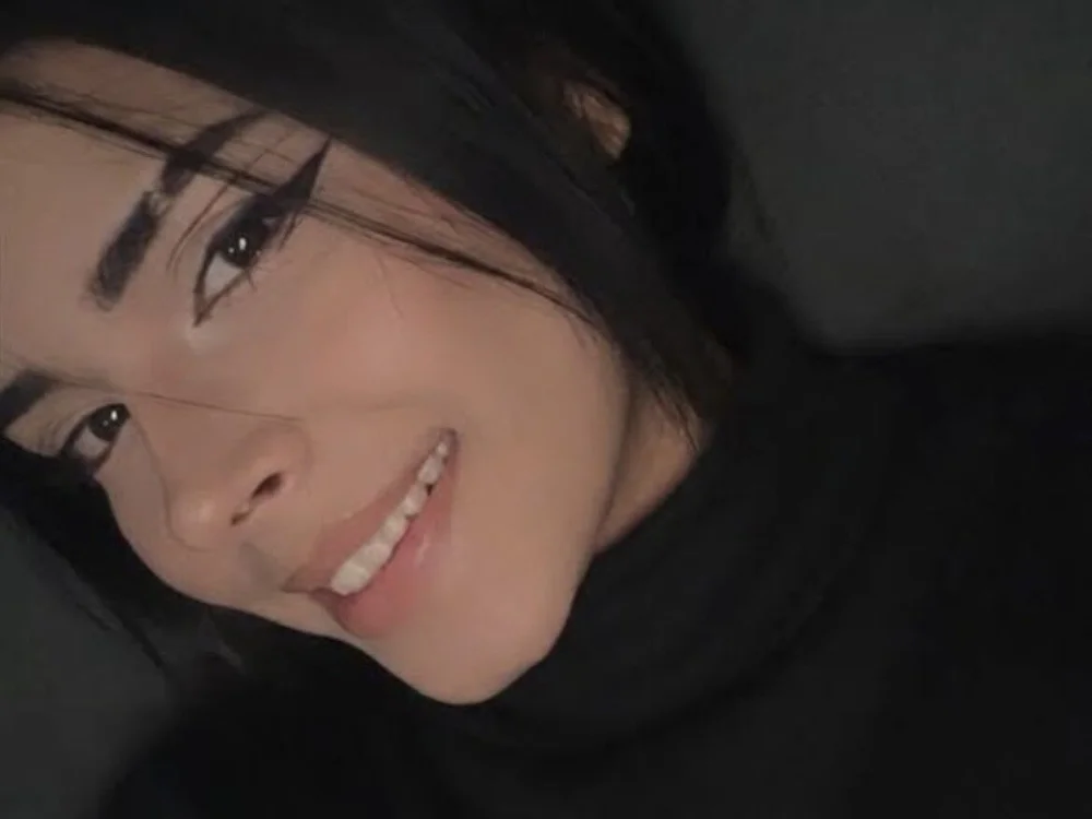 แชท XXX ออฟไลน์ของ Fernanda_yt