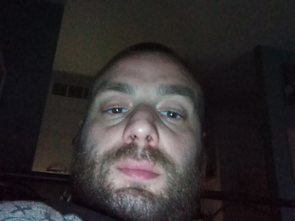 Alessiooo908 Chat XXX offline