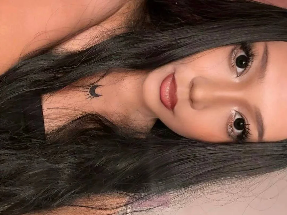 Offline chatovací místnost bae_lyn