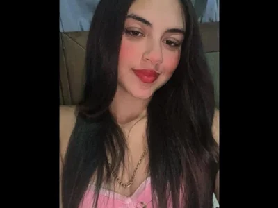 Lia_roselle