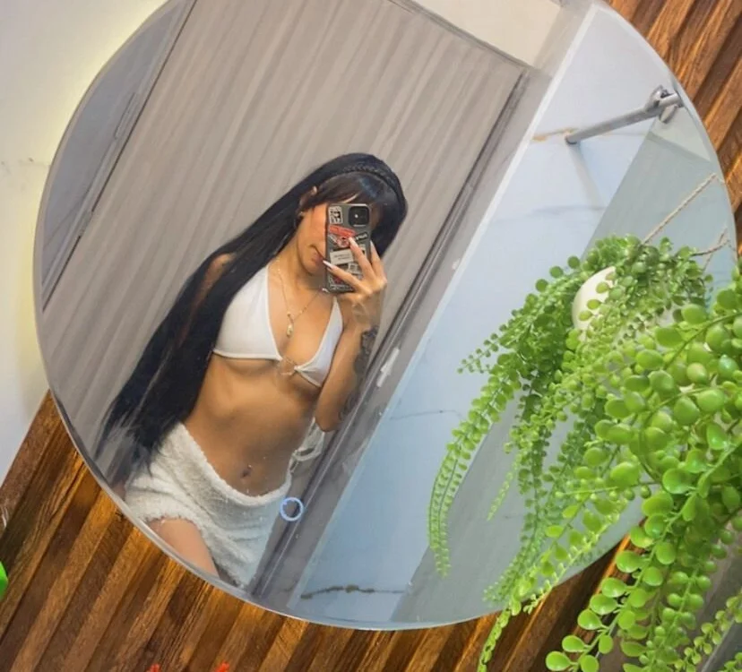 Thresomenmercy's Offline XXX Chat