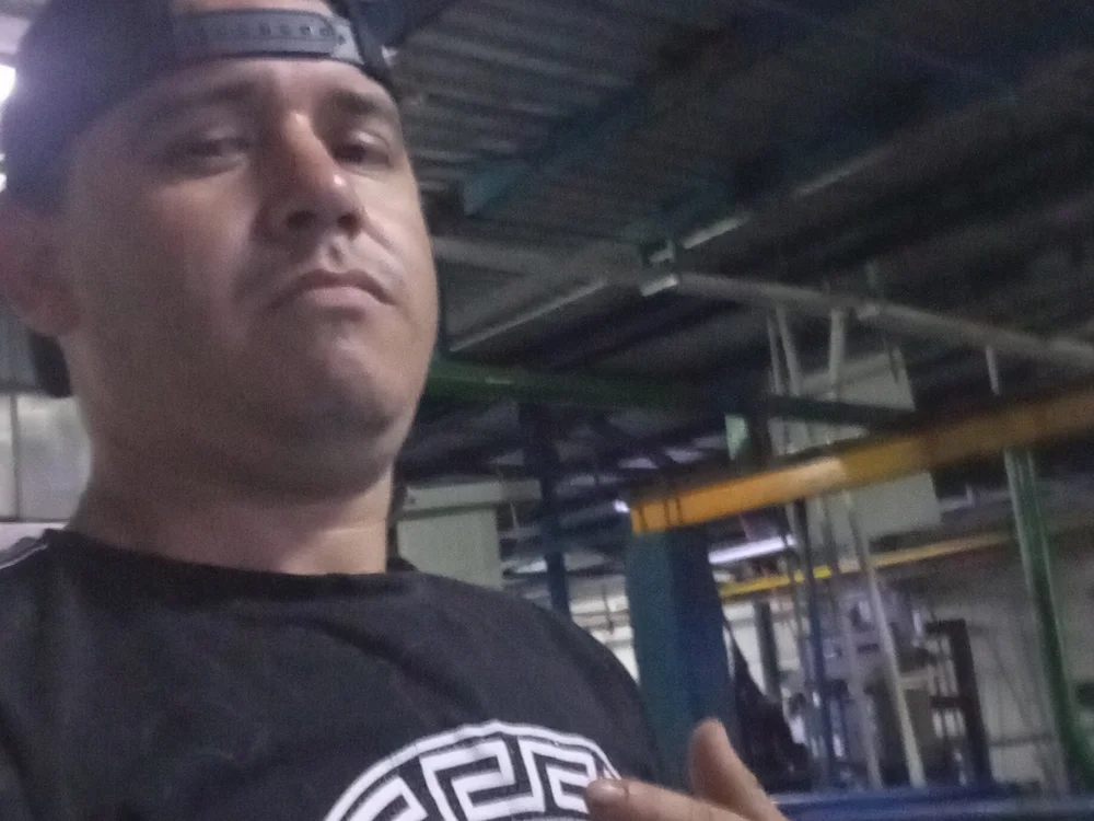guapo367531 offline chatrum