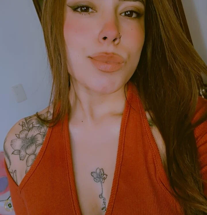 allysonrrouserss' Offline XXX Chat