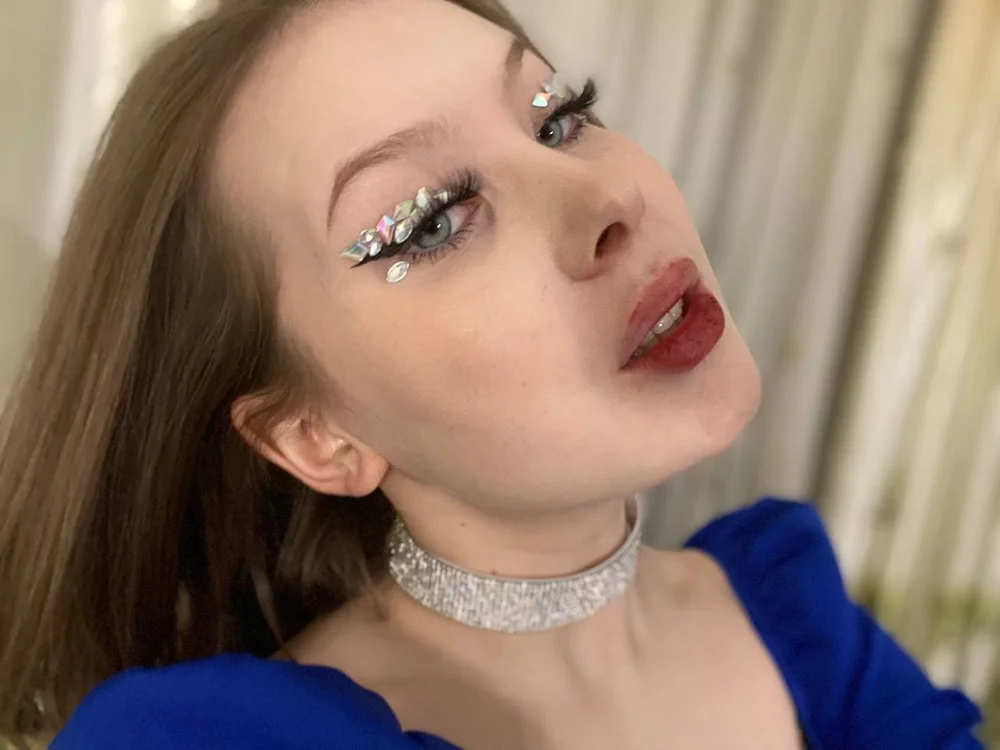 LisetteCunningan's Offline XXX Chat