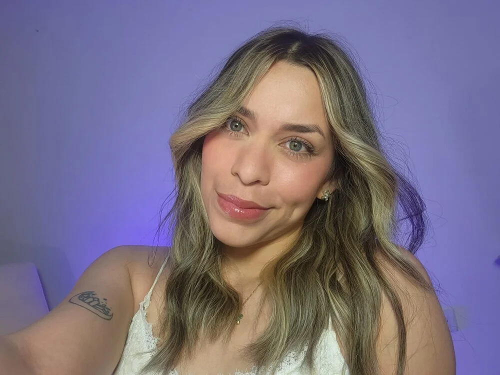 دردشة mich_bittersweet الجنسية دون اتصال