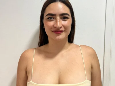 DafneRosse Female Latina Sex Cam