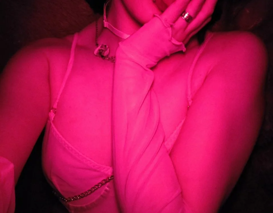 Lilith_Zizi offline chatrum