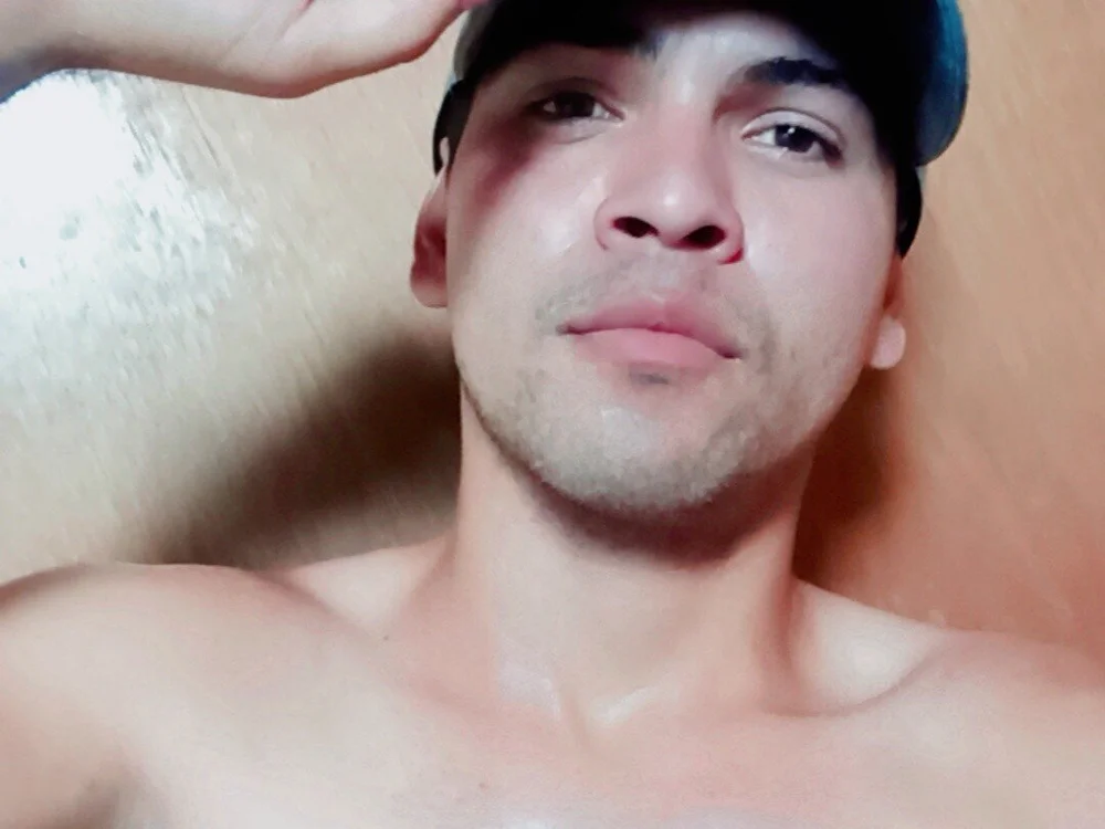 _AlejandroMansur's Offline Chat Room