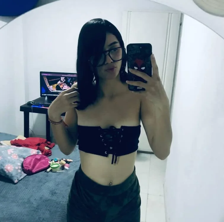 wWettingLust's Offline XXX Chat