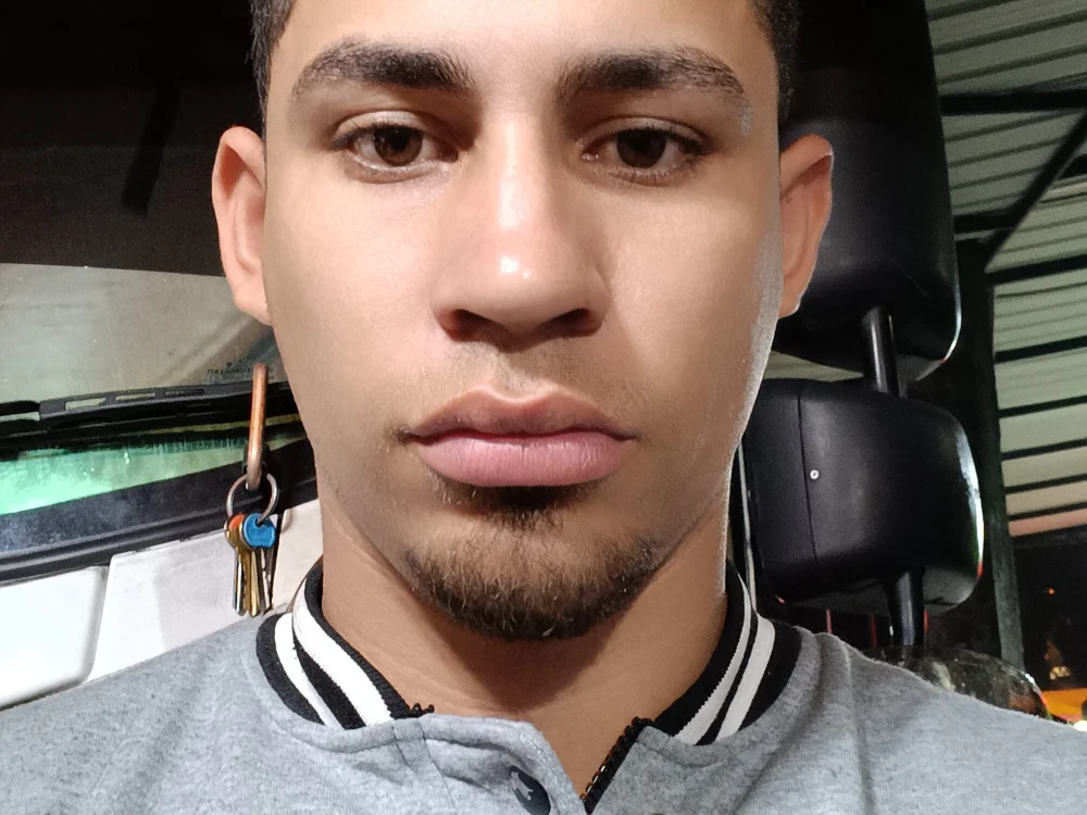 elcri7's Offline Chat Room